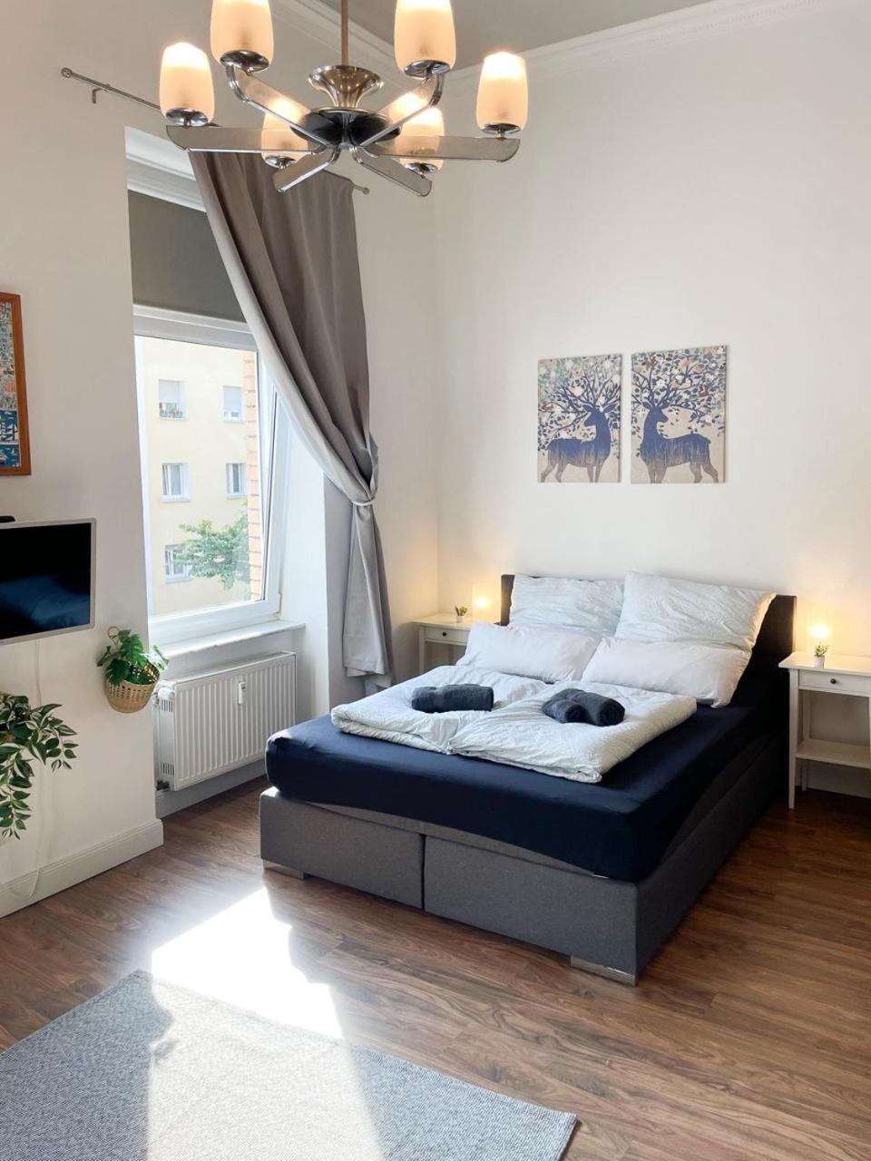 Appartement Mitte, Zentral Am Park, Congresscenter 5 Min, Bahnhof 10min *
