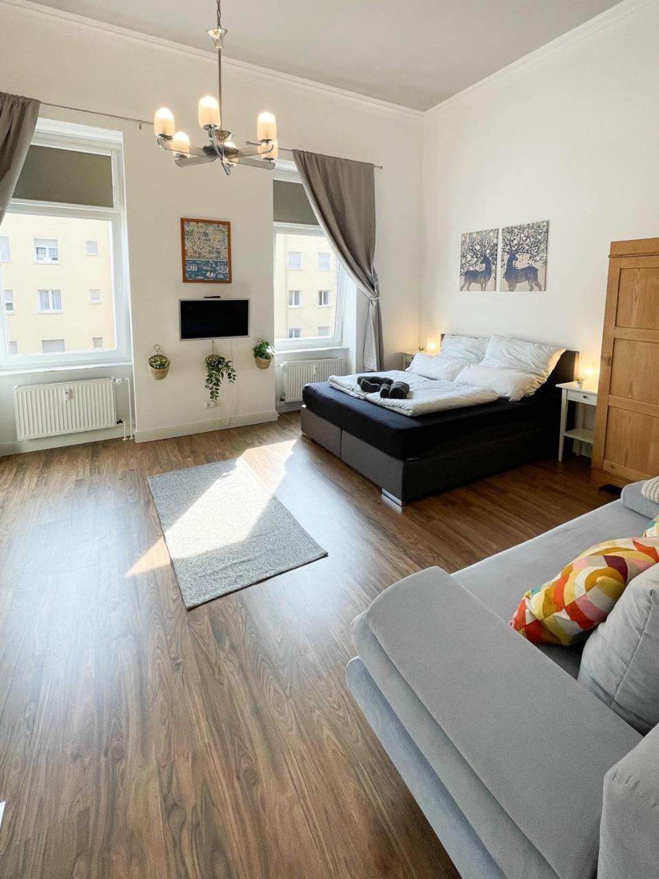 Apartment Mitte, Zentral Am Park, Congresscenter 5 Min, Bahnhof 10min Wiesbaden